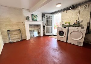 Photo 11- click for photo gallery